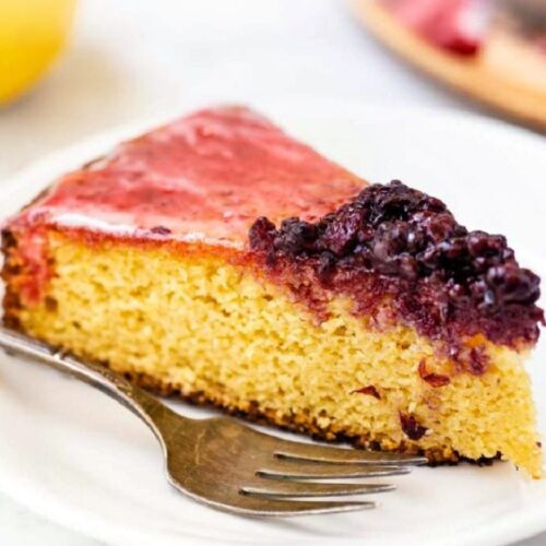 Bolo de farinha de amêndoa e limão