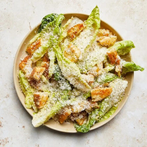 Salada Caesar Clássica