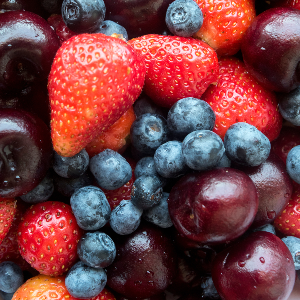 10 frutas vermelhas e seus benefícios