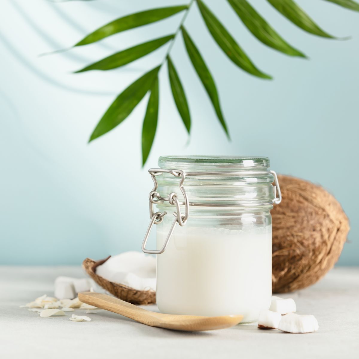 8 benefícios do óleo de coco