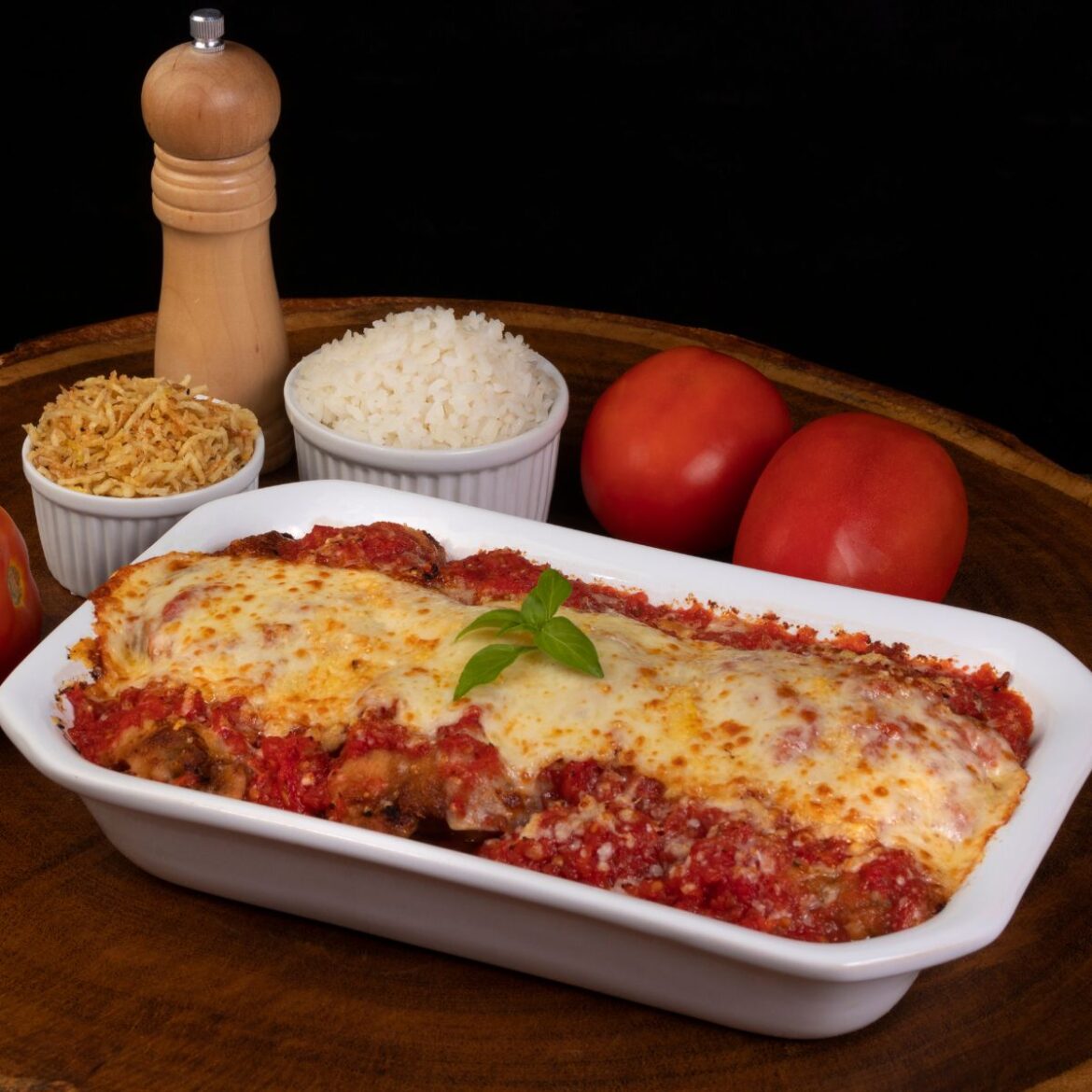 Filé de frango à parmegiana