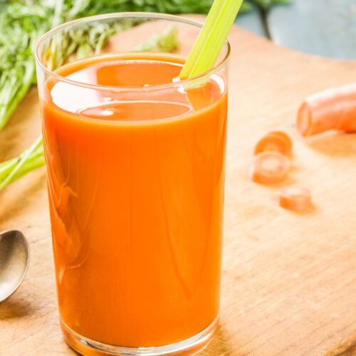 Suco de cenoura para limpar o fígado