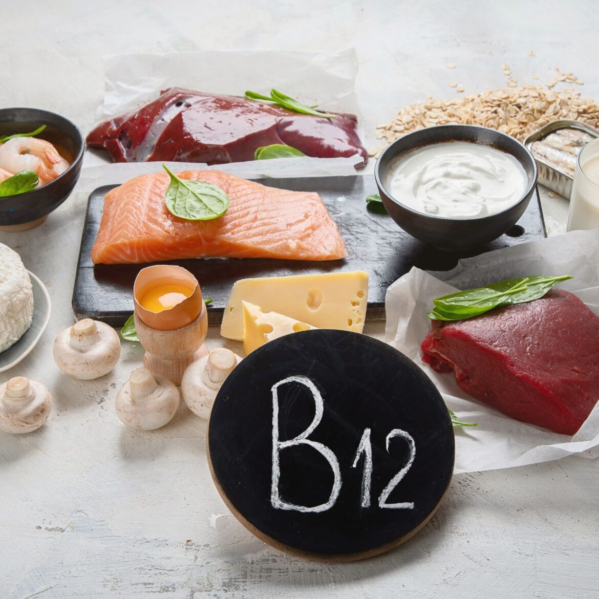 Vitamina B12: para que serve e onde encontrar Vitamina B12: para que serve e onde encontrar